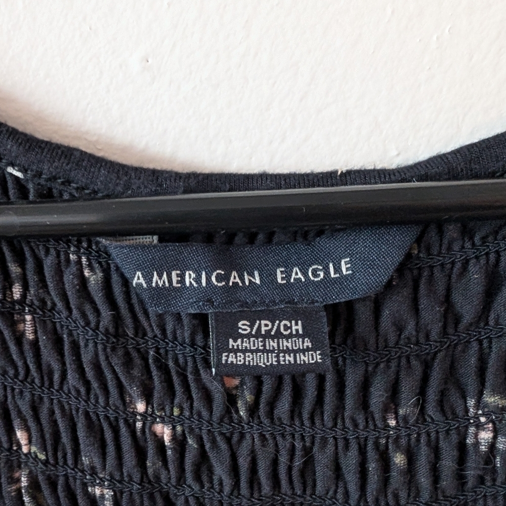 3 For $12 Clearance American Eagle Women's Floral Top - Picture 3 of 3